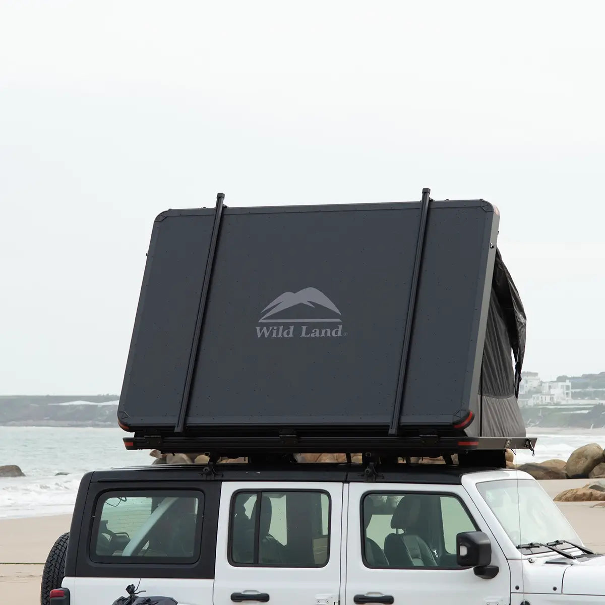 Wild Land Desert Cruiser taktält