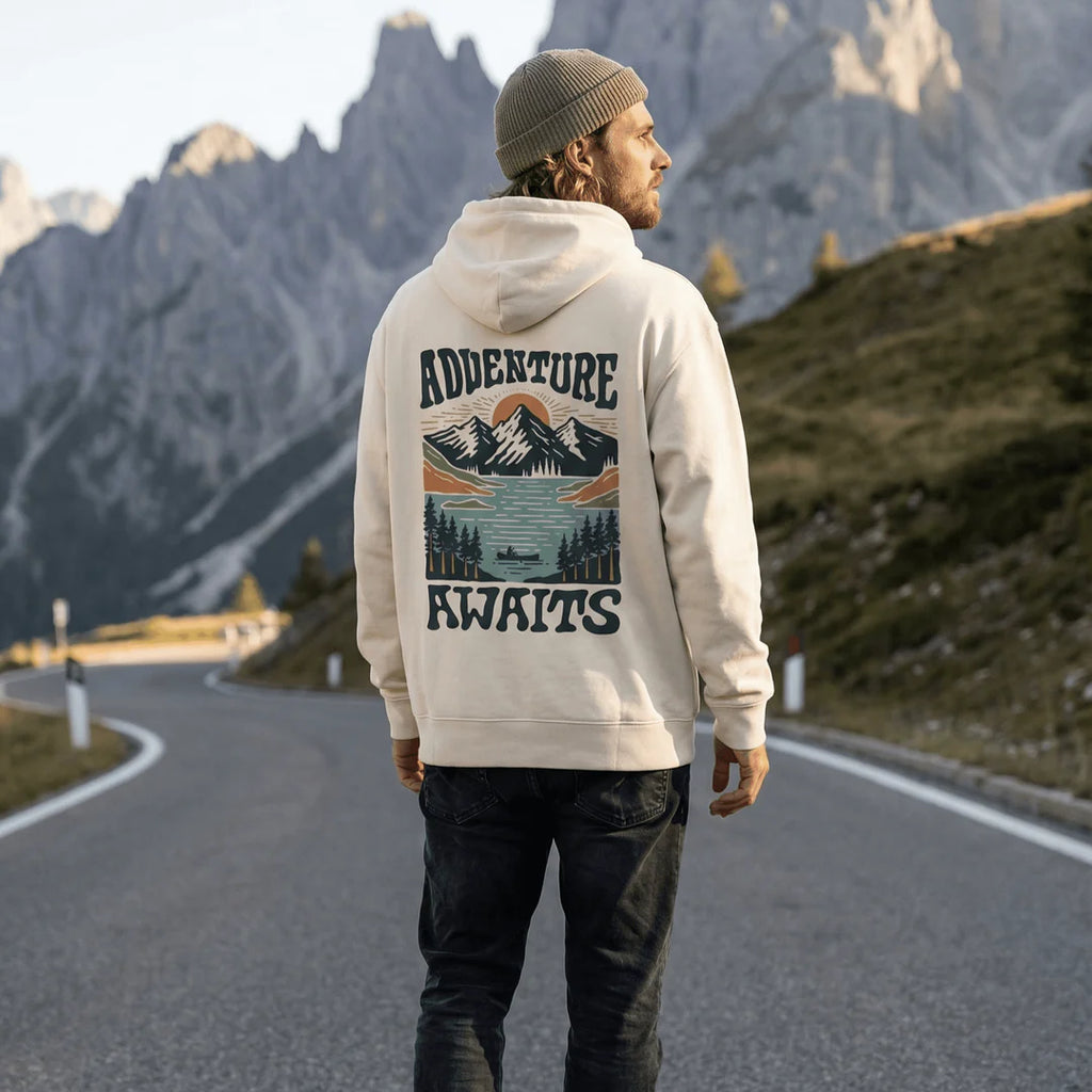Hoodie - Adventure Awaits